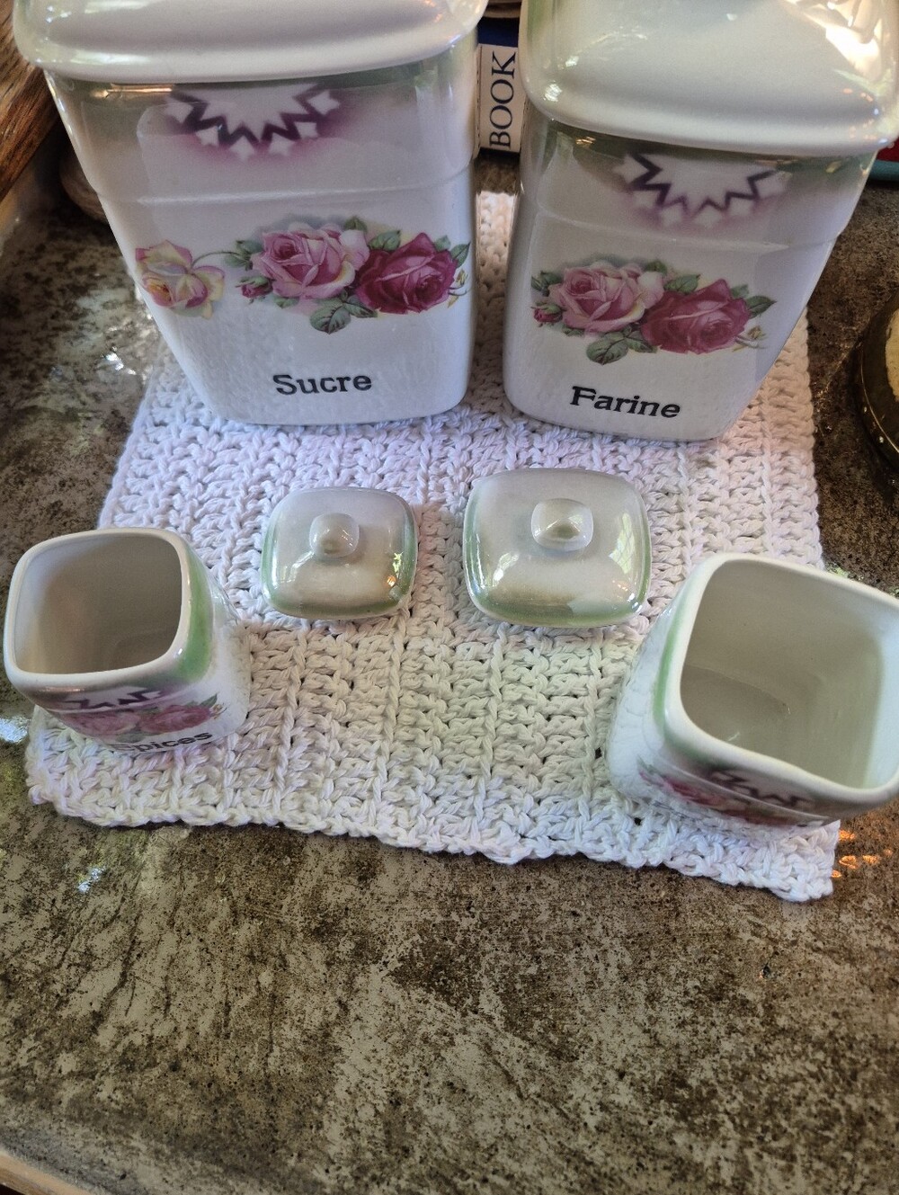 4pc Vtg French Ceramic Pink Rose French Sucre, Farine, Épices, Poivre Canisters - Picture 11 of 12
